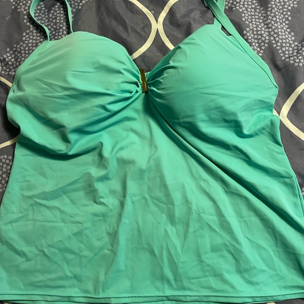 Victoria Secret turquoise tankini with built in bra
